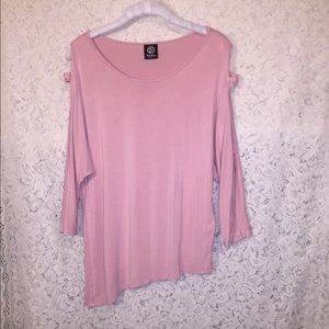 Pink asymmetrical hem ladder 3/4 sleeve top
